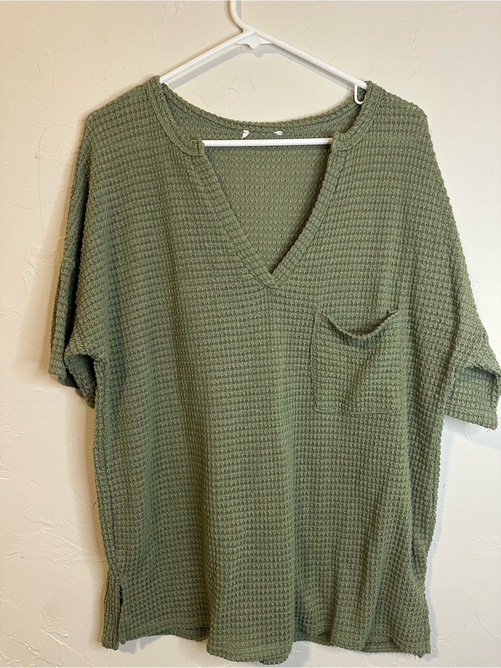 Waffle-Knit V-Neck Pocket Top — Olive Green